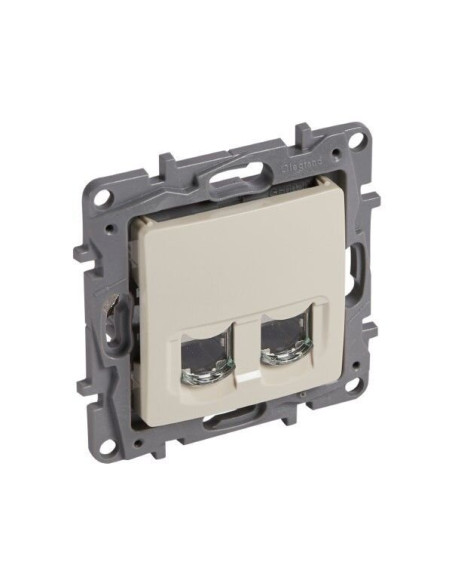 Legrand 664876  Розетка 2x RJ45 STP cat.6 Niloe Крем - 664876