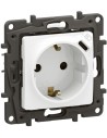 Legrand Контакт ШУКО 16A с детска защита и USB тип C 1.5A 7.5W цвят Бял Niloe New NP3312WH - Цена | LEDs4economy