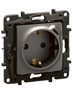 Legrand Контакт ШУКО 16A с детска защита и USB тип C 1.5A 7.5W цвят Сив Niloe New NP3312MG - Цена | LEDs4economy