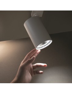 Maytoni Релсов осветител - TR003-1-15W3K-S-W - Цена | LEDs4economy 2